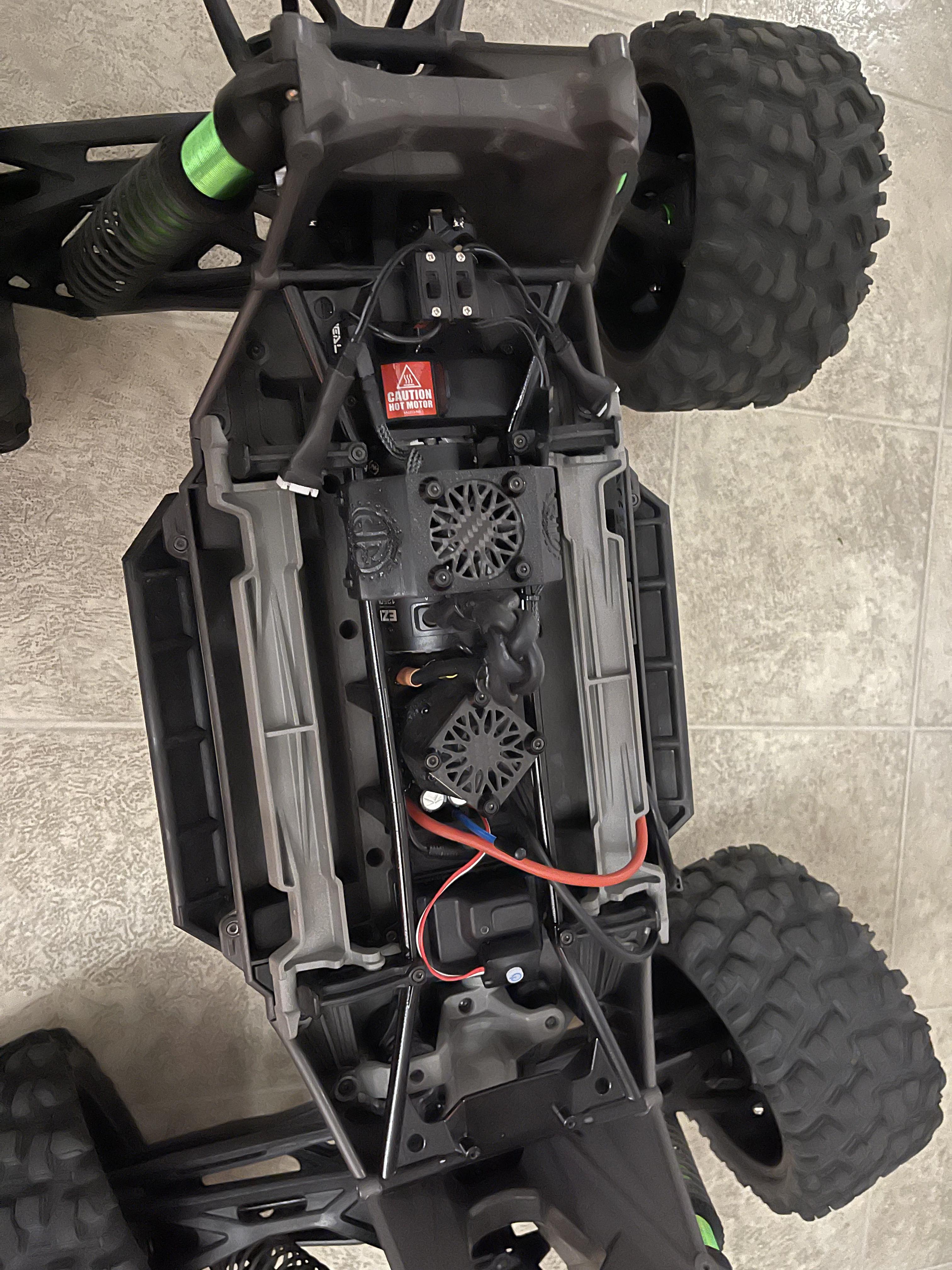 Traxxas X-MAXX Single Fan Mount – HyperFlow Fans